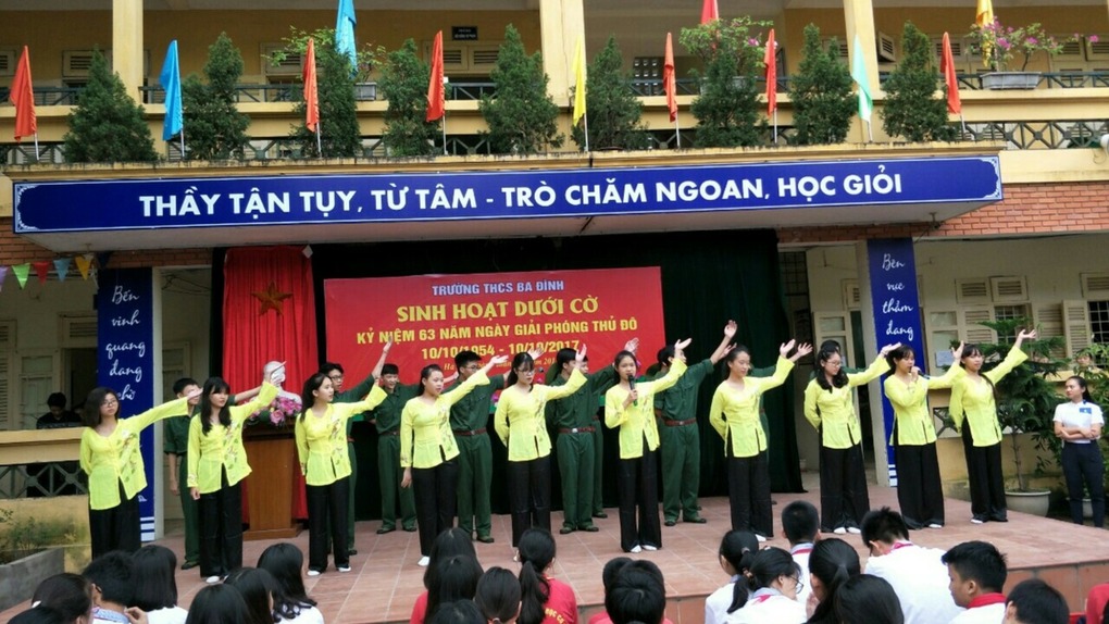 Sinh hoạt dưới cờ - Kỷ niệm 63 năm Ngày Giải phóng Thủ đô (10/10/1954 - 10/10/2017)