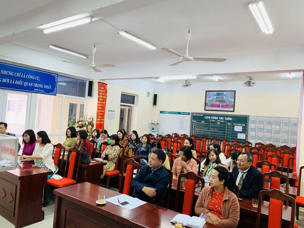 Đại hội Chi bộ nhiệm kỳ 2020 - 2022 trường THCS Ba Đình