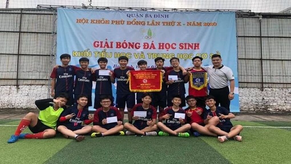 Vô địch bóng đá nam sau 7 năm chờ đợi