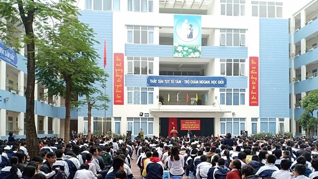 Học sinh trường THCS Ba Đình được trang bị kỹ năng phòng cháy chữa cháy và cứu nạn cứu hộ