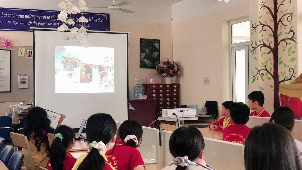 Thú vị giờ học thư viện kết hợp giáo dục lịch sử địa phương tại trường THCS Ba Đình