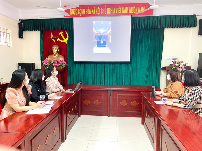 Công đoàn trường THCS Ba Đình tham dự trực tuyến diễn đàn “Chăm sóc sức khỏe bản thân, sức khỏe hậu Covid-19 và sức khỏe tiền mãn kinh, mãn kinh”
