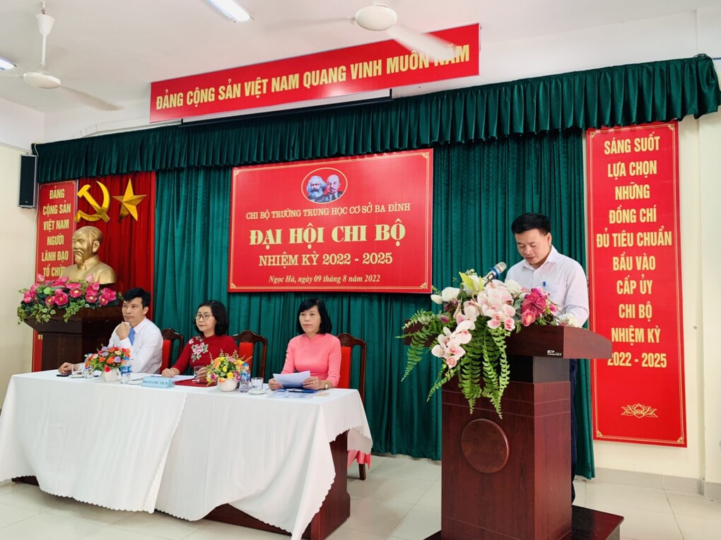 Đại hội chi bộ trường THCS Ba Đình nhiệm kỳ 2022 - 2025