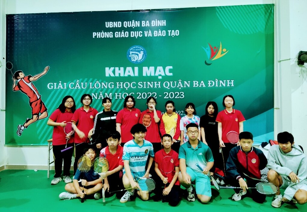 Thành tích đáng khen của Câu lạc bộ cầu lông trường THCS Ba Đình