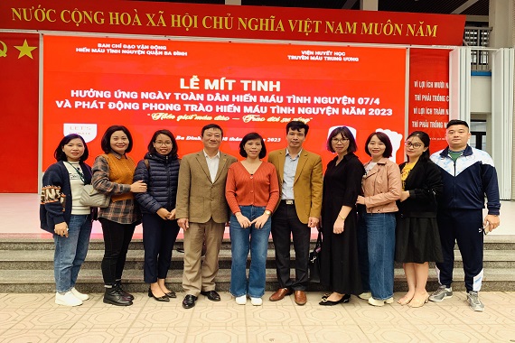 Giọt máu yêu thương của thầy cô giáo trường THCS Ba Đình