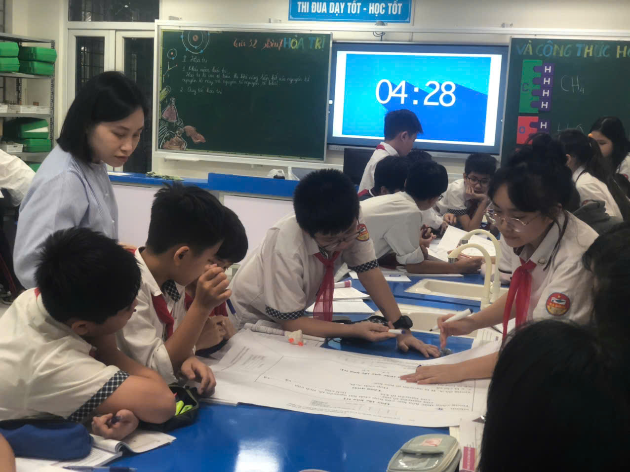 Tiết dạy chuyên đề của nhóm Khoa học tự nhiên khối lớp 7 - Nét đặc thù bộ môn và sự sáng tạo đổi mới