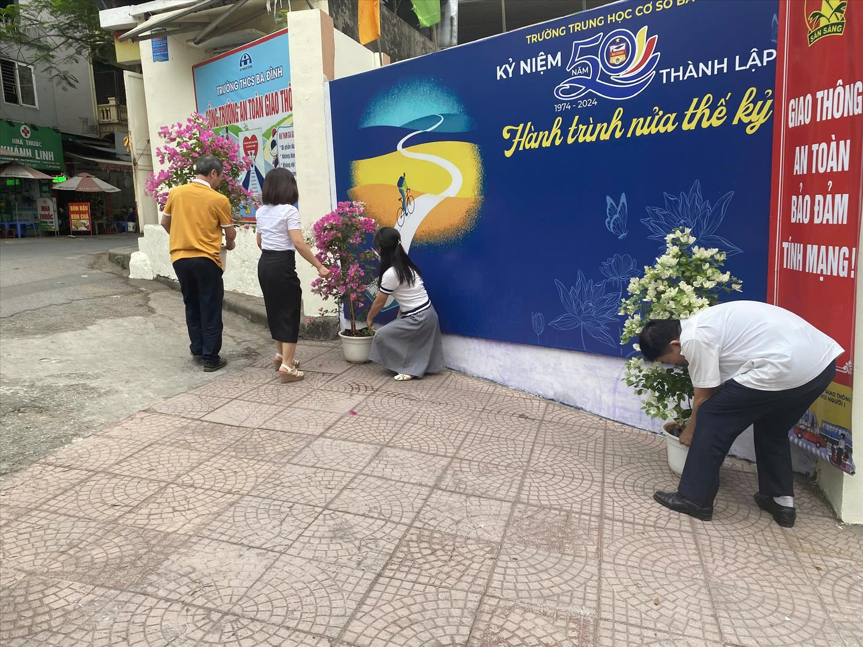 Tổ Văn phòng - Cống hiến lặng thầm cho sự tỏa sáng và vươn xa