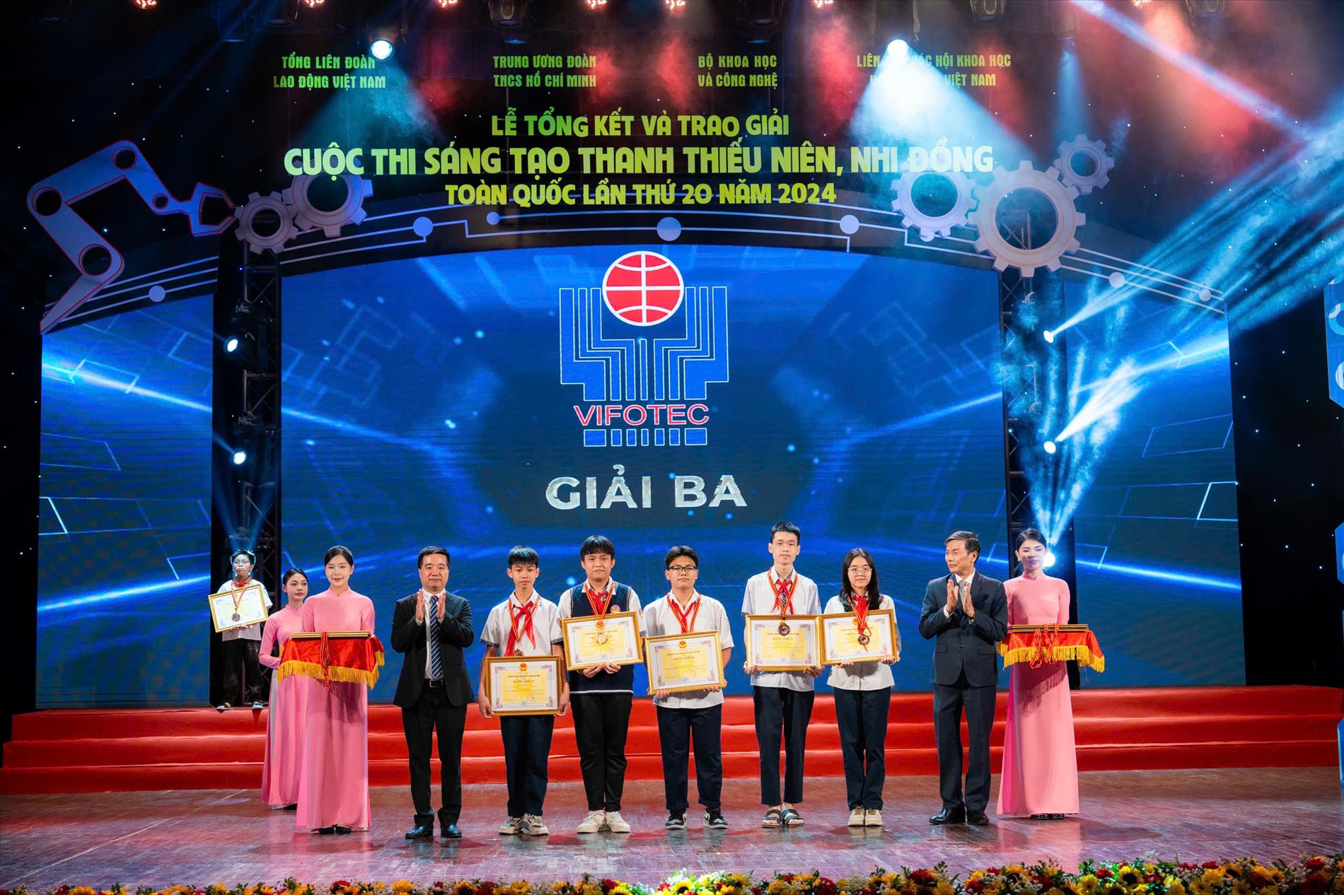 05 học sinh của trường THCS Ba Đình đạt giải Ba Cuộc thi Sáng tạo dành cho Thanh thiếu niên và Nhi đồng Toàn quốc lần thứ 20 năm 2024