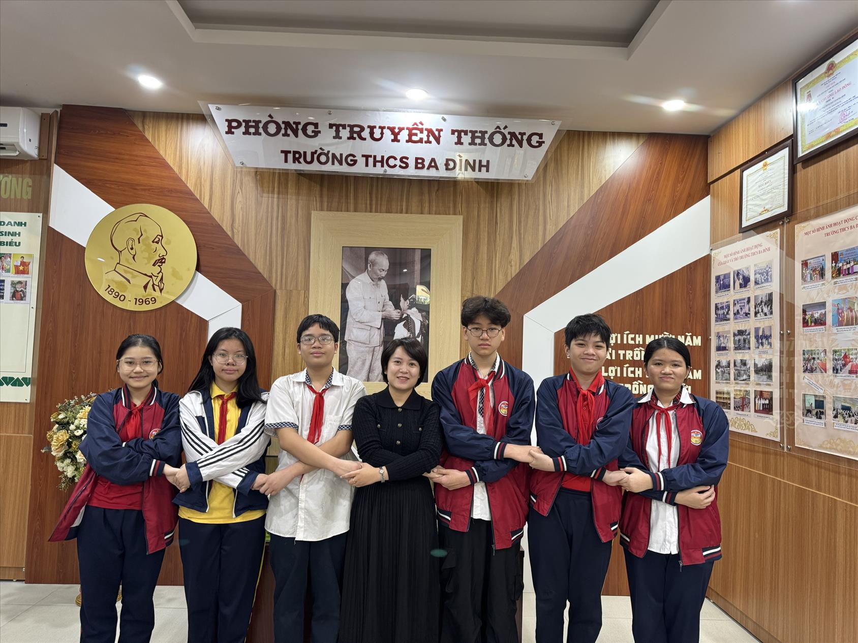 Những thành tích tự hào của đội tuyển Học sinh giỏi môn Ngoại ngữ trường THCS Ba Đình