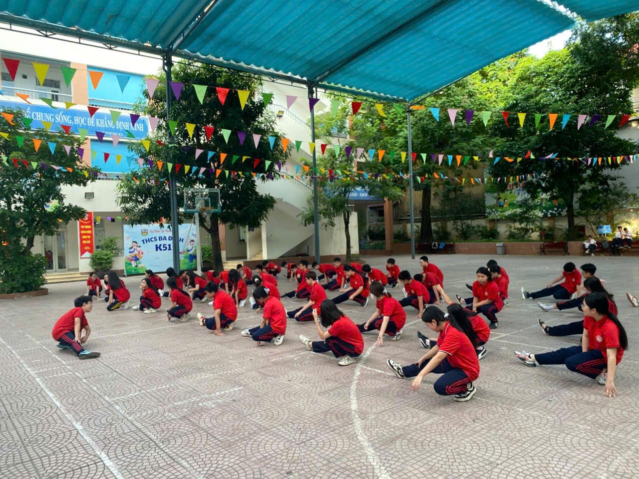 Sắc màu nghệ thuật và nhịp điệu thể chất tại trường THCS Ba Đình