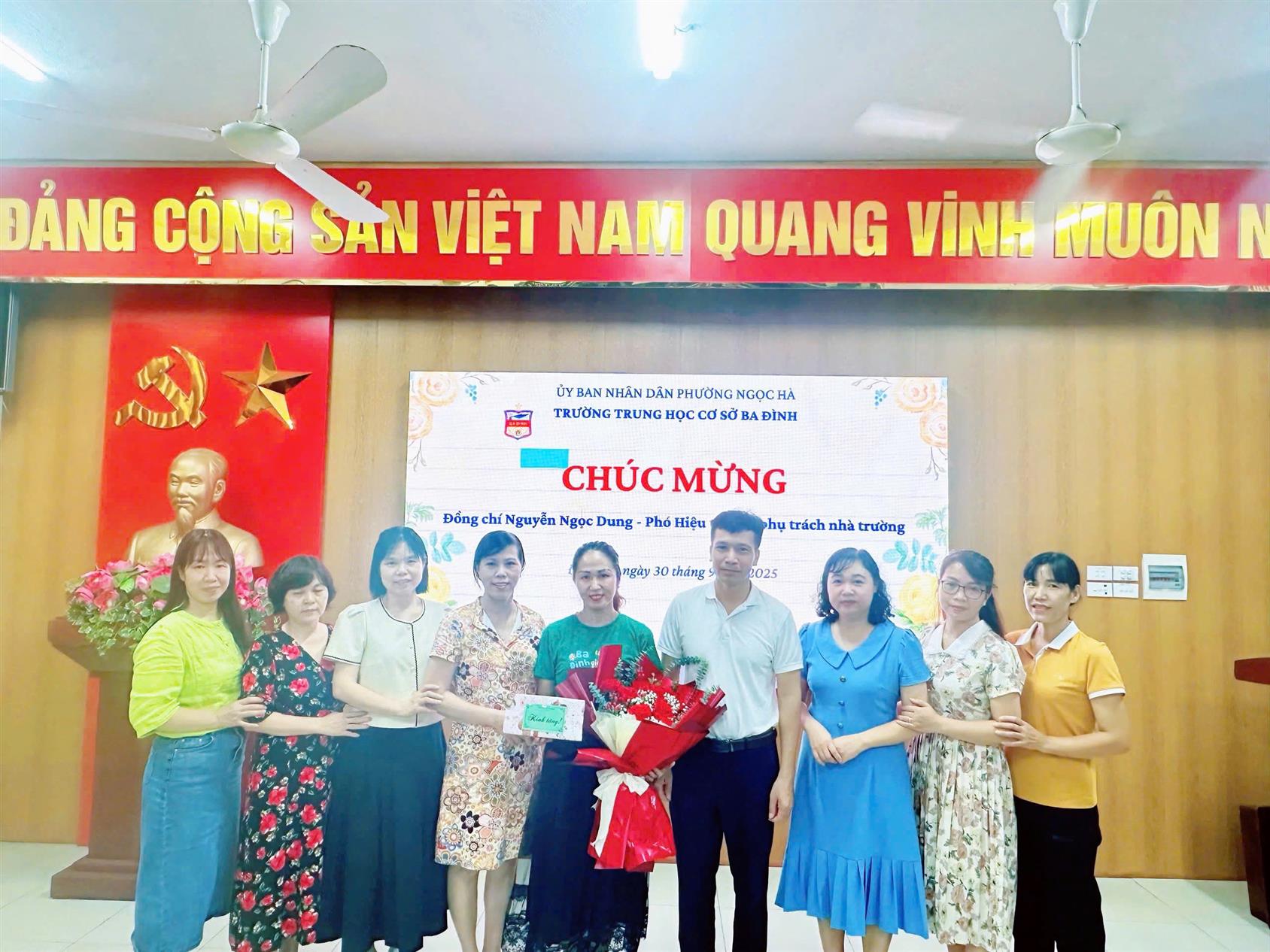 Chia tay để tiếp bước - Tri ân và chúc mừng nhà giáo Nguyễn Ngọc Dung trên cương vị mới