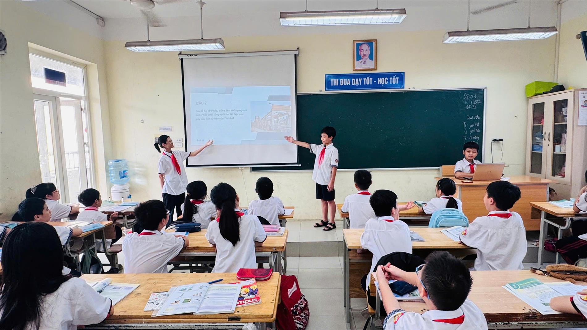 Hào khí Thủ đô - Niềm tự hào của học sinh Ba Đình