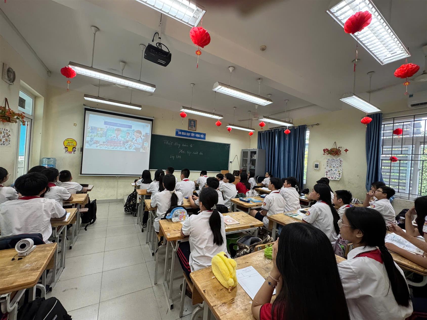 Lớp 7A4 sôi nổi hưởng ứng Tuần lễ học tập suốt đời năm 2025