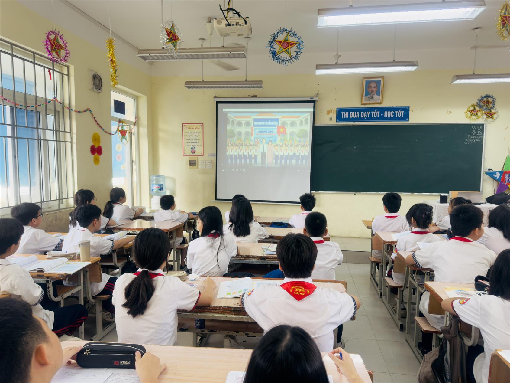 Học tập là hành trình không ngừng nghỉ - Học để phát triển bản thân, làm chủ tri thức