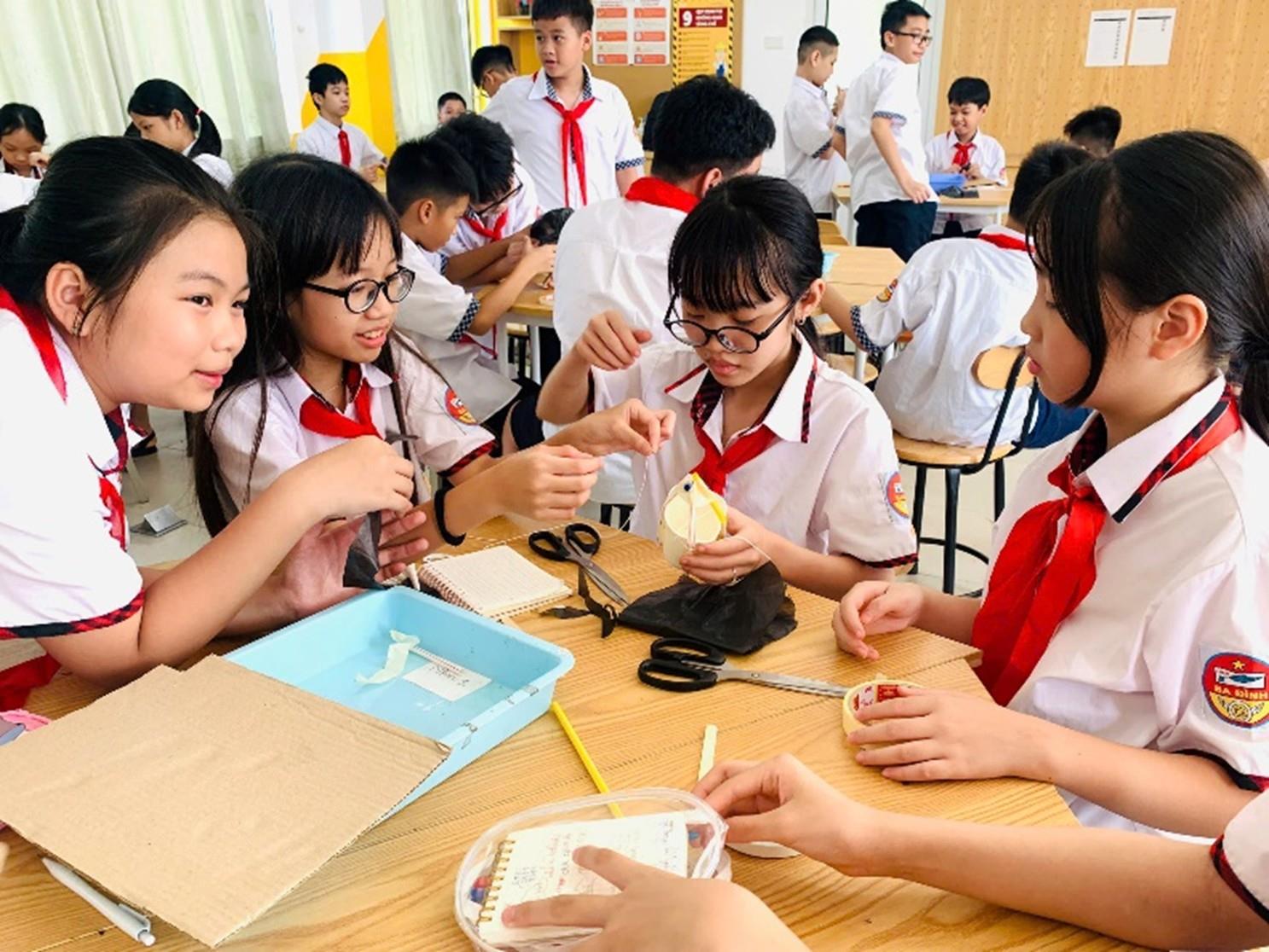 Triển khai giáo dục STEM tại trường THCS Ba Đình: Khơi dậy đam mê sáng tạo