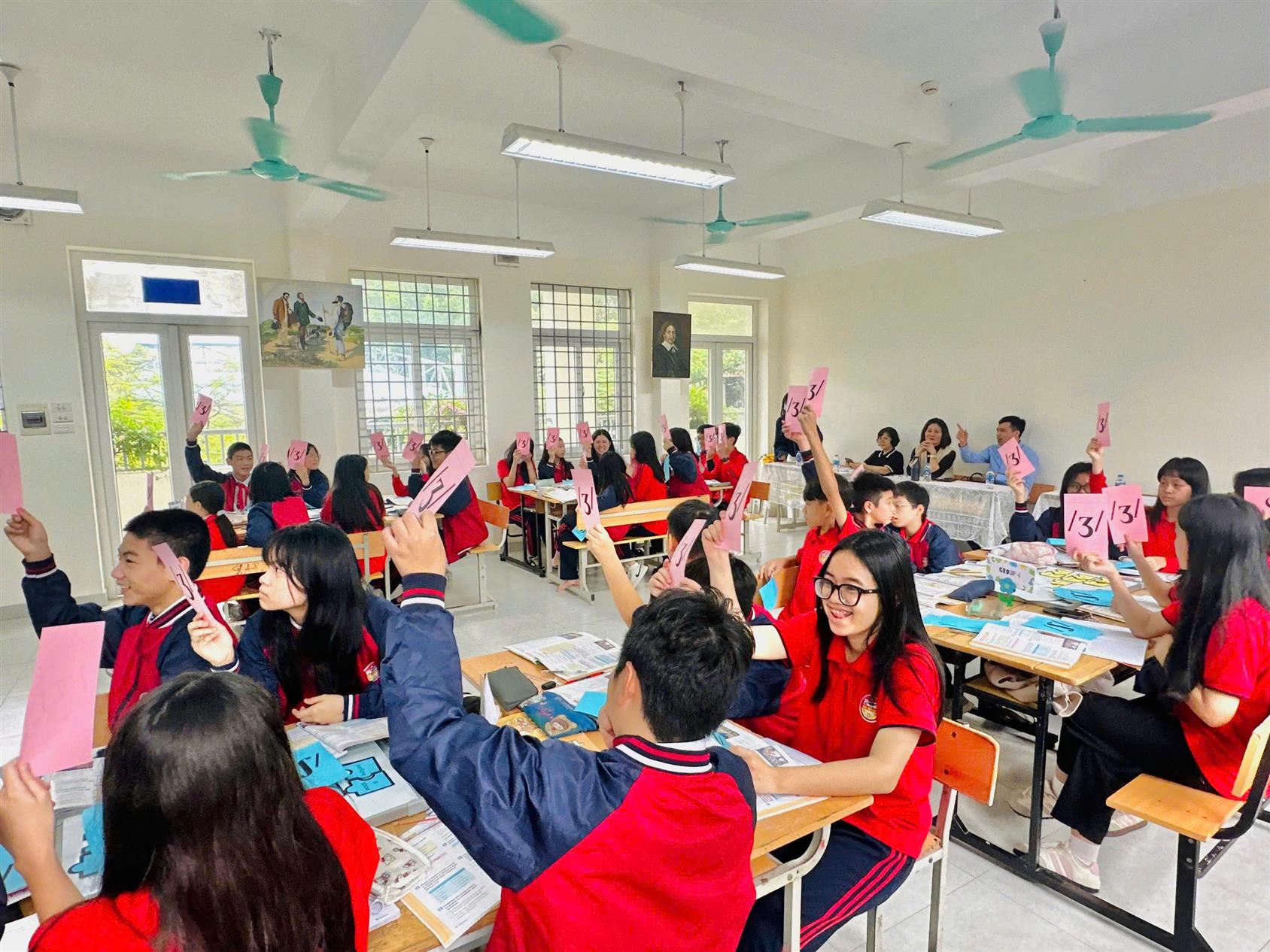 Phát triển năng lực Ngoại ngữ qua tiết dạy chuyên đề “Rèn luyện kĩ năng học từ và phát âm” của cô giáo Nguyễn Bích Thủy