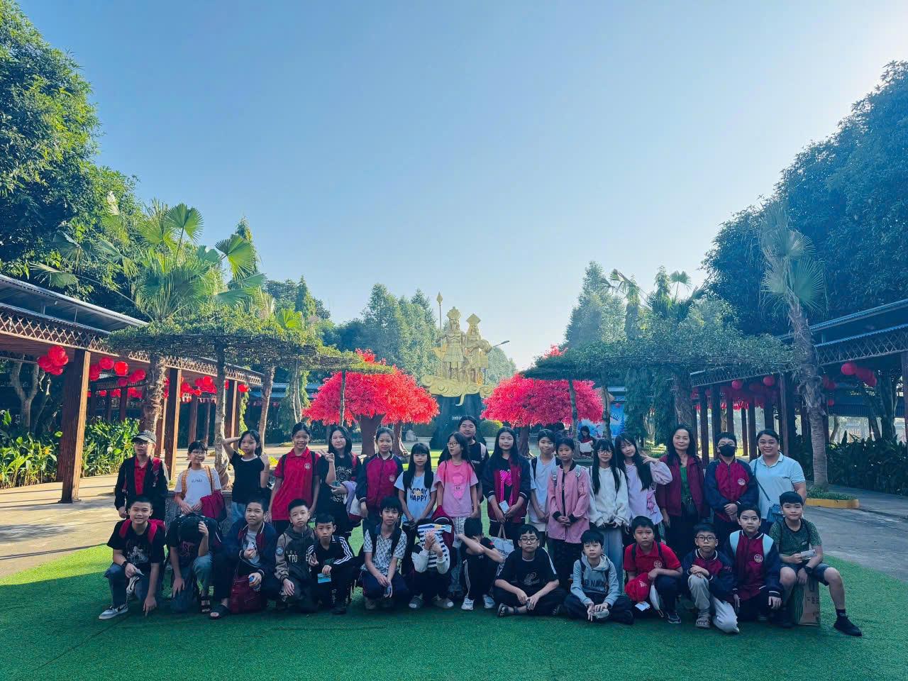 Lớp 6A4 - Bùng nổ trải nghiệm, gắn kết tinh thần tập thể