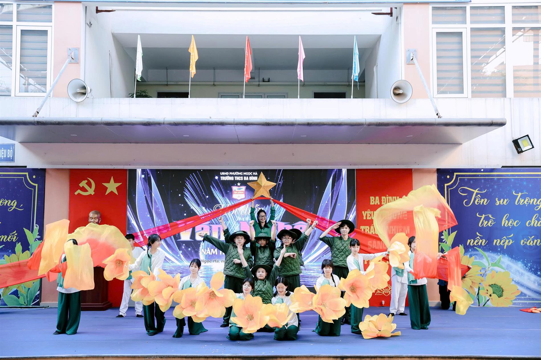 Khi người thầy đưa nghệ thuật chạm đến trái tim – Tiết mục đạt Giải Đặc biệt tại Hội thi văn nghệ chào mừng Ngày Nhà giáo Việt Nam 20/11