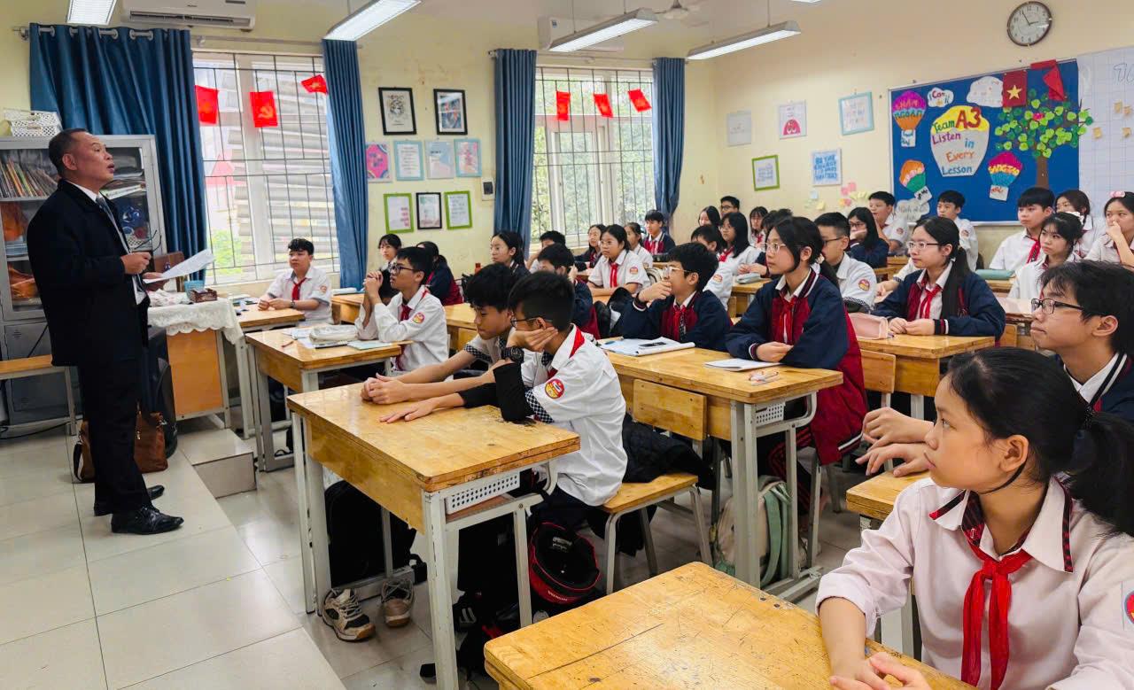 Nói không với thuốc lá điện tử - Lớp 7A3 trang bị kiến thức bảo vệ sức khỏe học đường