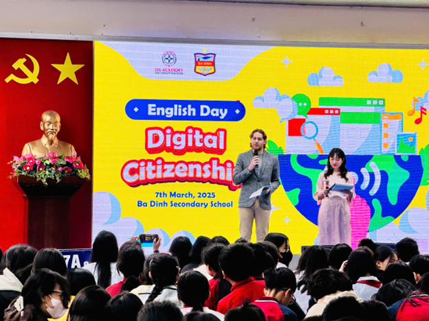 Trường THCS Ba Đình tổ chức thành công Ngày hội nói Tiếng Anh và STEM với chủ đề “Công dân số”