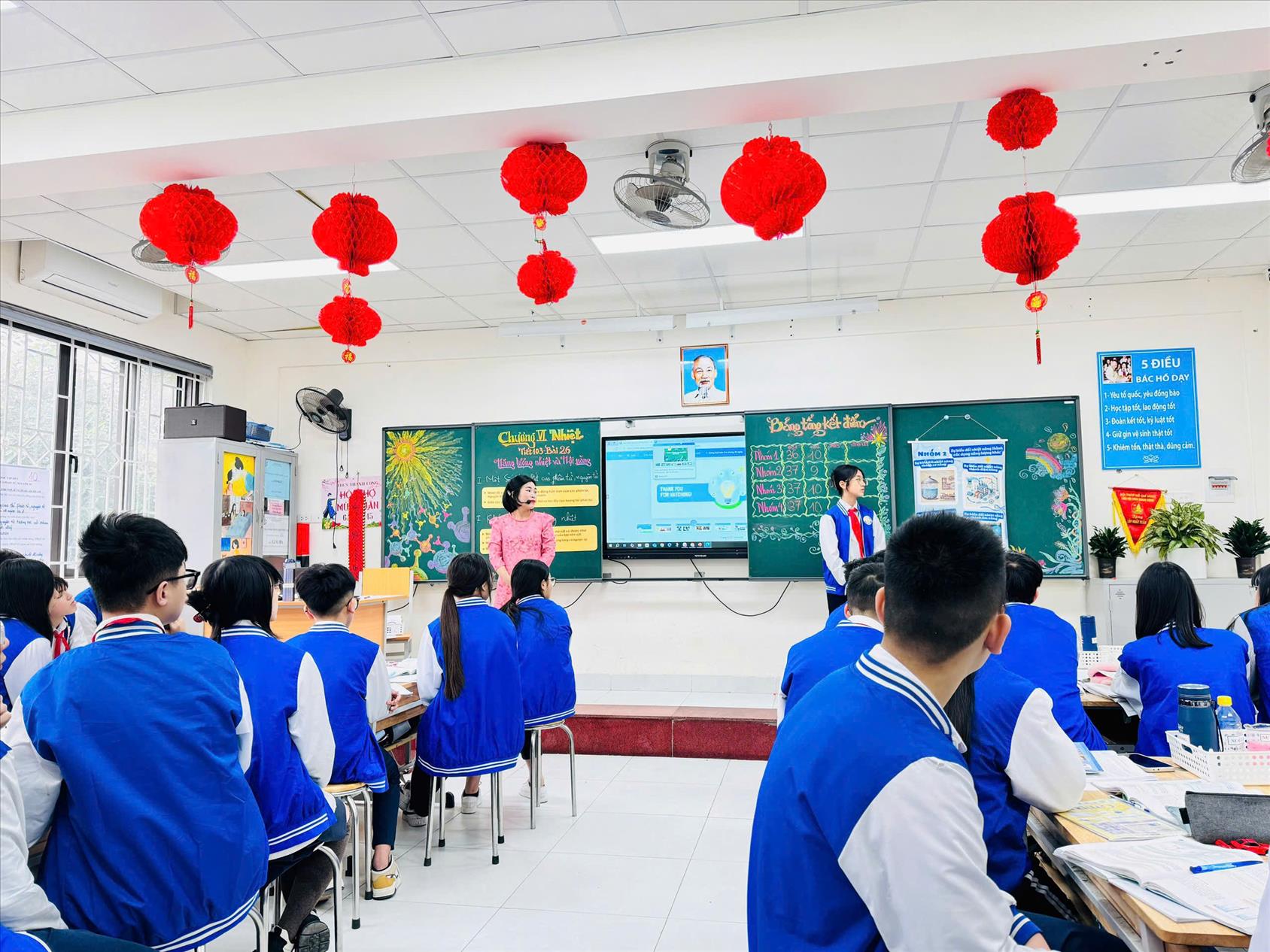 Cô giáo Nguyễn Thị Hằng – Tấm gương sáng về sự tâm huyết và trách nhiệm trong giảng dạy