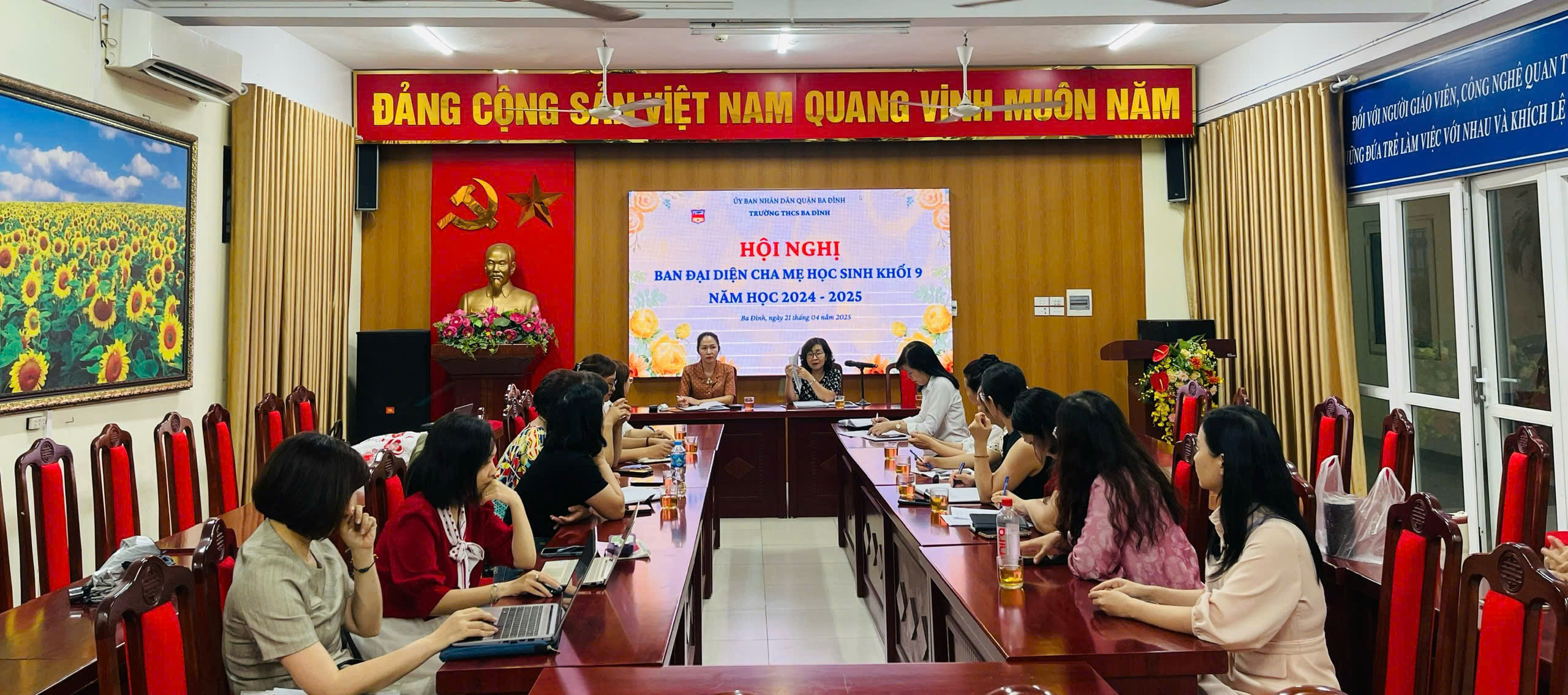 Hội nghị cha mẹ học sinh khối 9 năm học 2024-2025: Chuẩn bị xét tốt nghiệp THCS và ôn tập thi tuyển sinh vào lớp 10 THPT