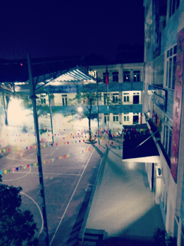 A picture containing outdoorDescription automatically generated