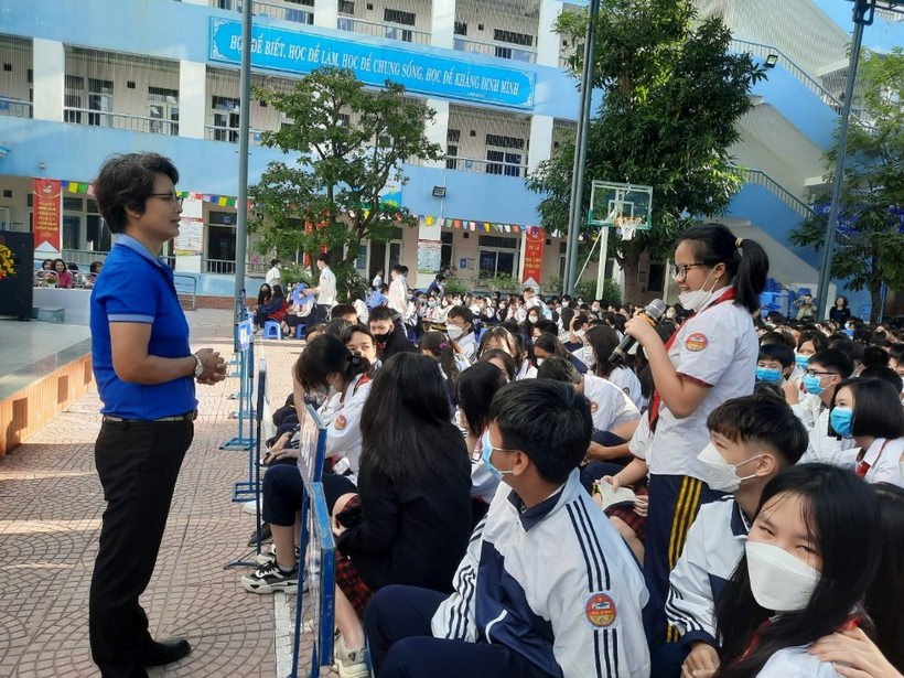 C:\Users\This MC\Desktop\z3842408528804_19163fceb975bfd88ac4a9cfab8d4fa9.jpg