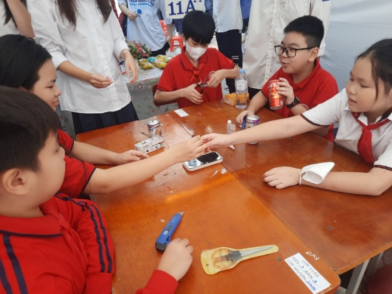 C:\Users\This MC\Desktop\z3864347088208_088bd32187e070340e02fa9ddff5b392.jpg