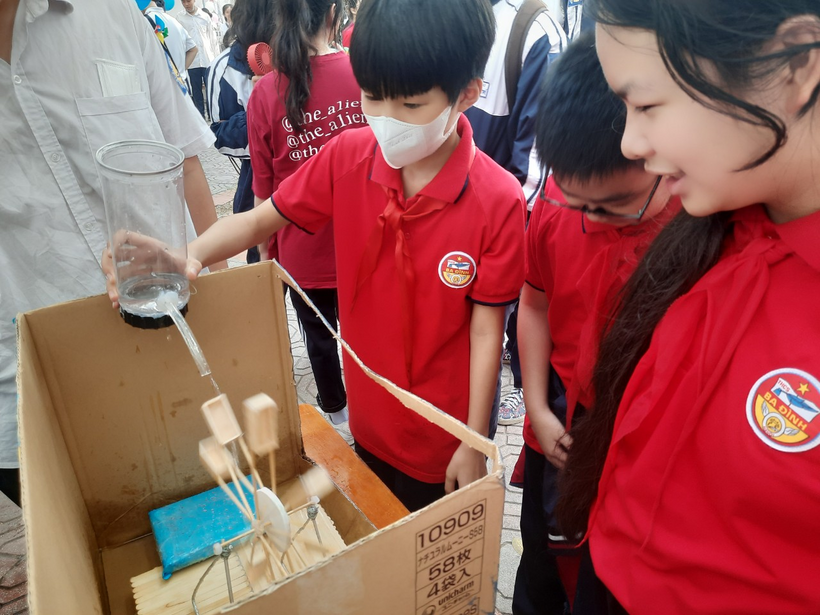 C:\Users\This MC\Desktop\z3864347211555_990d2040ceaf3472985f699b9bced8b0.jpg