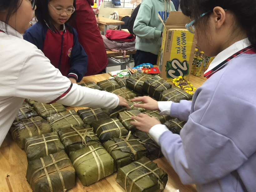 A picture containing personDescription automatically generated