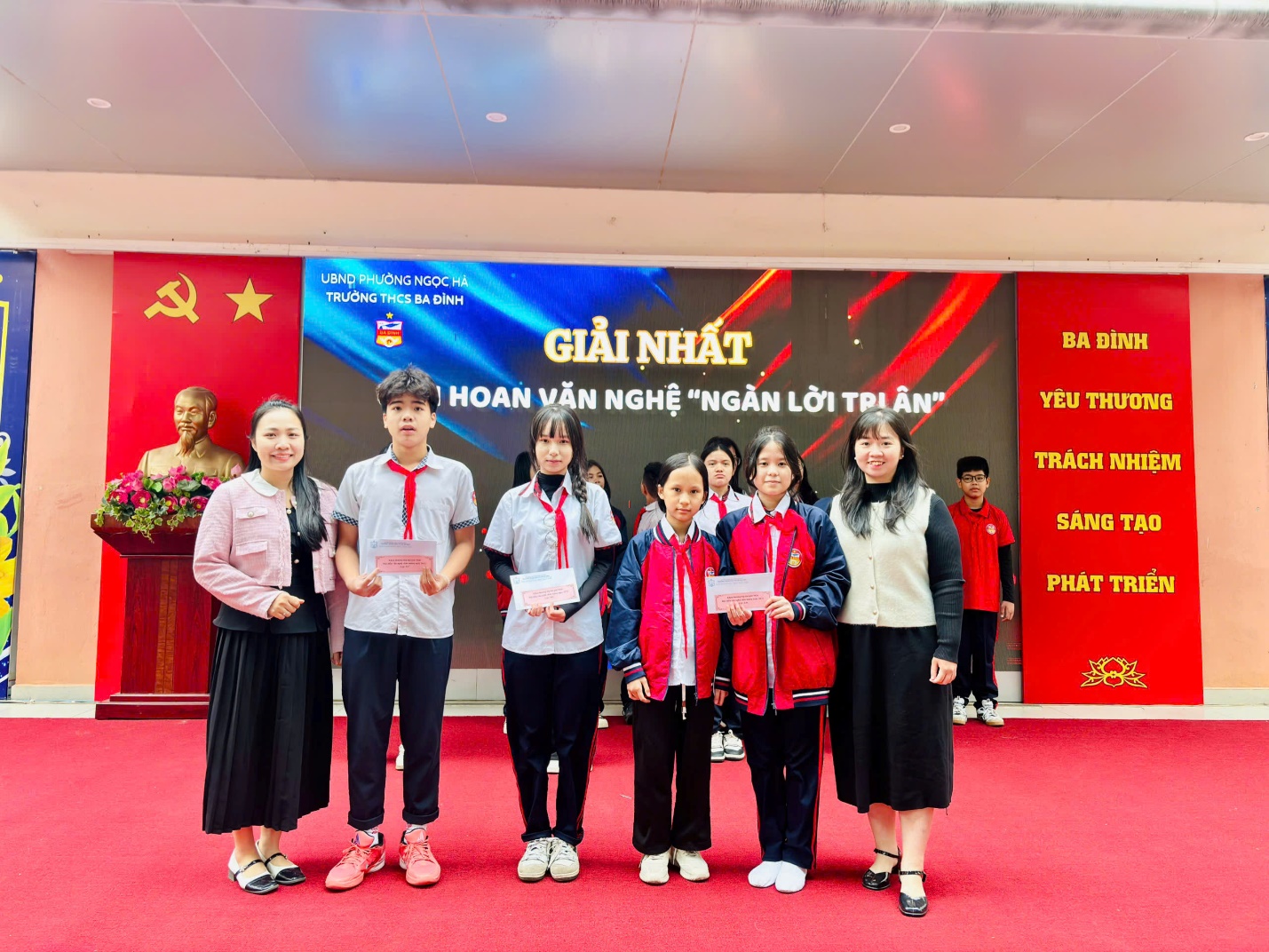 D:\SSD\THCS BA DINH\2025-2026\TRUYEN THONG\TRAO GIẢI TDTT\khổi 6 9\z7239664214853_5190b5af3d5016a437cf6eeaaa74c602.jpg