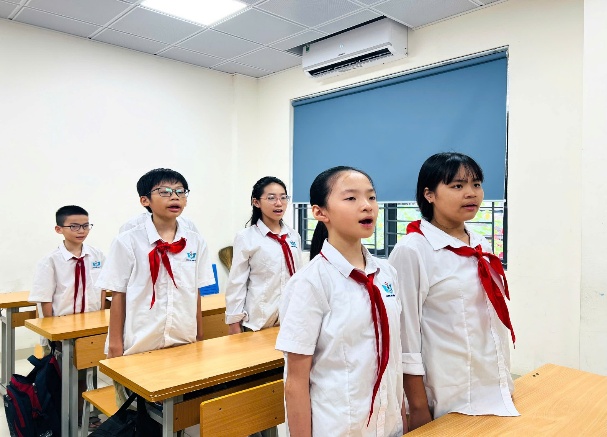 D:\6N2 (26-27)\Ảnh 6N2\ĐH Chi đội\1792751643586_1927617782205148861_g8590486606649259082_5f8b3420b4785c1a0e93ad739f236fb4.jpg