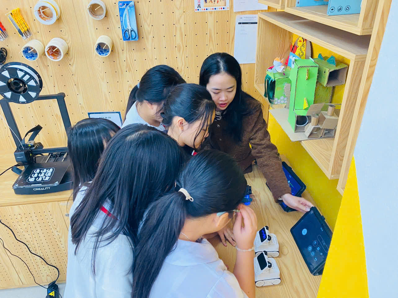 C:\Users\hp\Downloads\Con Yêu [07-03-2026 11_55]\1617172401553251422.jpg