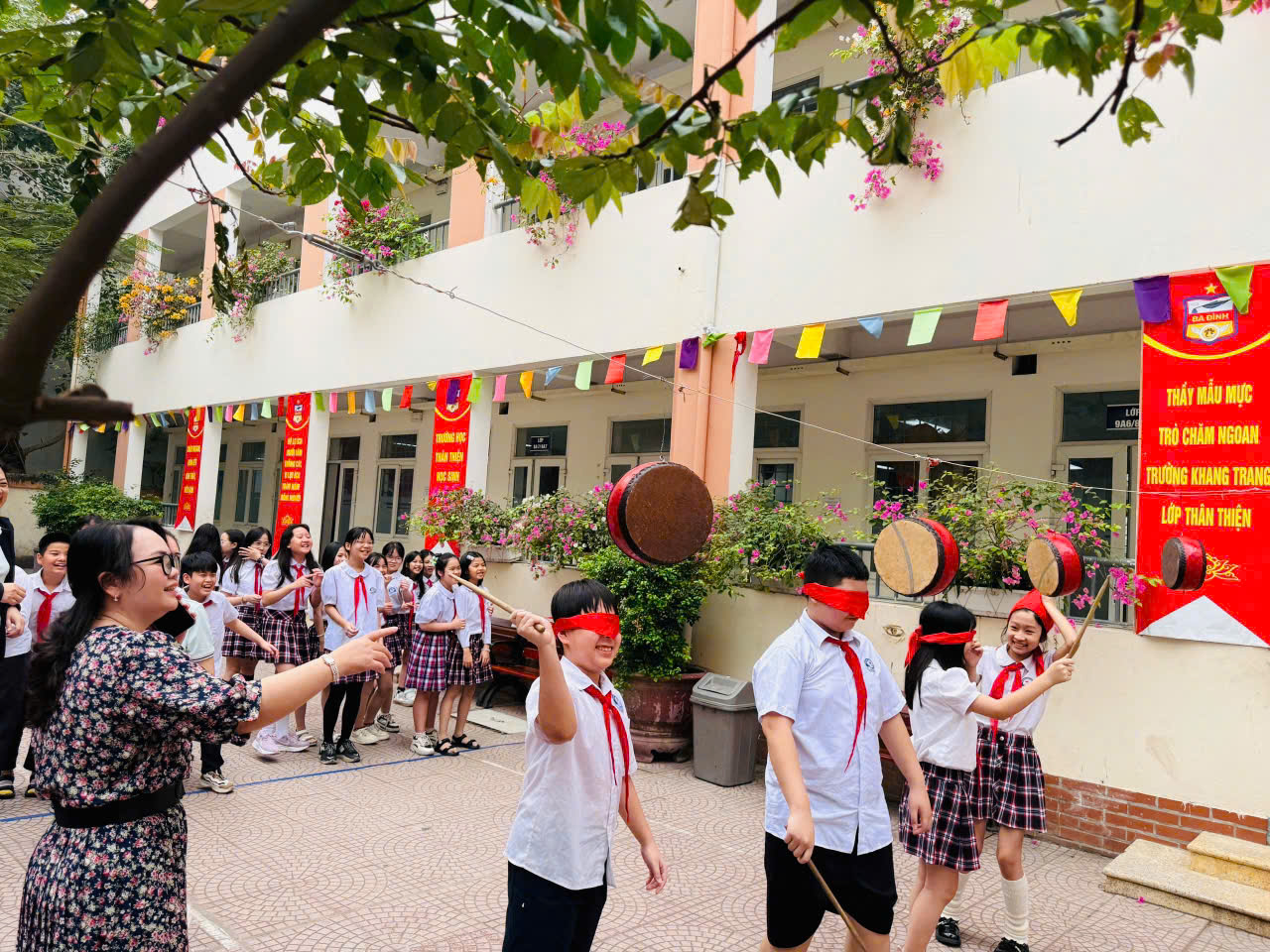 C:\Users\hp\Downloads\Con Yêu [07-03-2026 11_55]\250267939222707735413.jpg