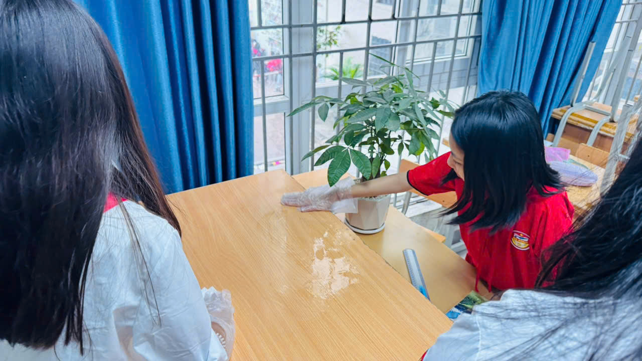 D:\SSD\THCS BA DINH\2025-2026\SKKN 25-26\ẢNH HS\z7696141073479_11129f60f373c9900fded47a32bda02d.jpg