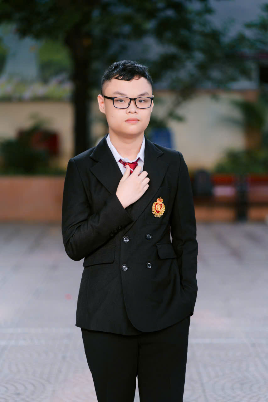 D:\Download\CHU QUANG HIẾU\z8095140894231_f7a3d79906f6b13ef0456d40eede94fd.jpg