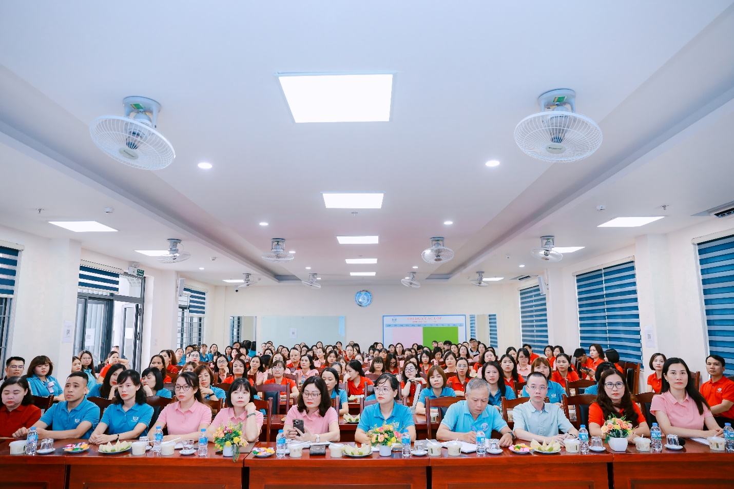 D:\Tải về\KADE3968.JPG