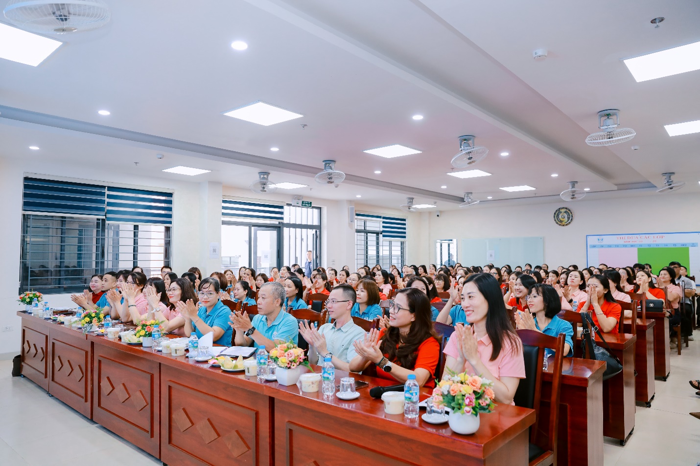 D:\Tải về\KADE3973.JPG